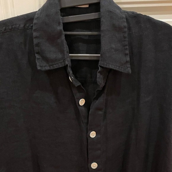 Vitamin A Playa Linen Oversized Shirt, Black - Picture 4 of 4